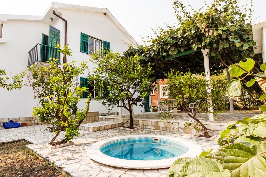 Denovici Villa Pavlovic المظهر الخارجي الصورة